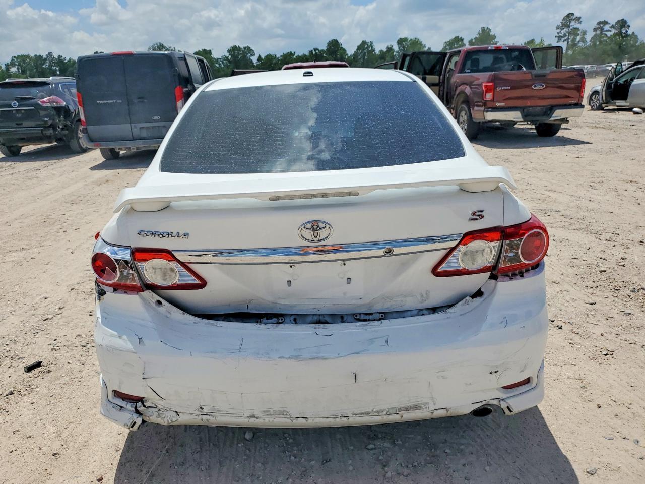 2011 Toyota Corolla S - Image 6