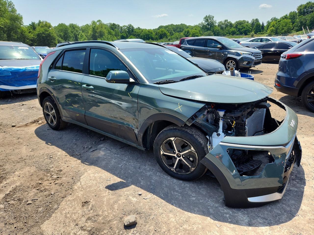 2025 Kia Niro Ex - Image 4