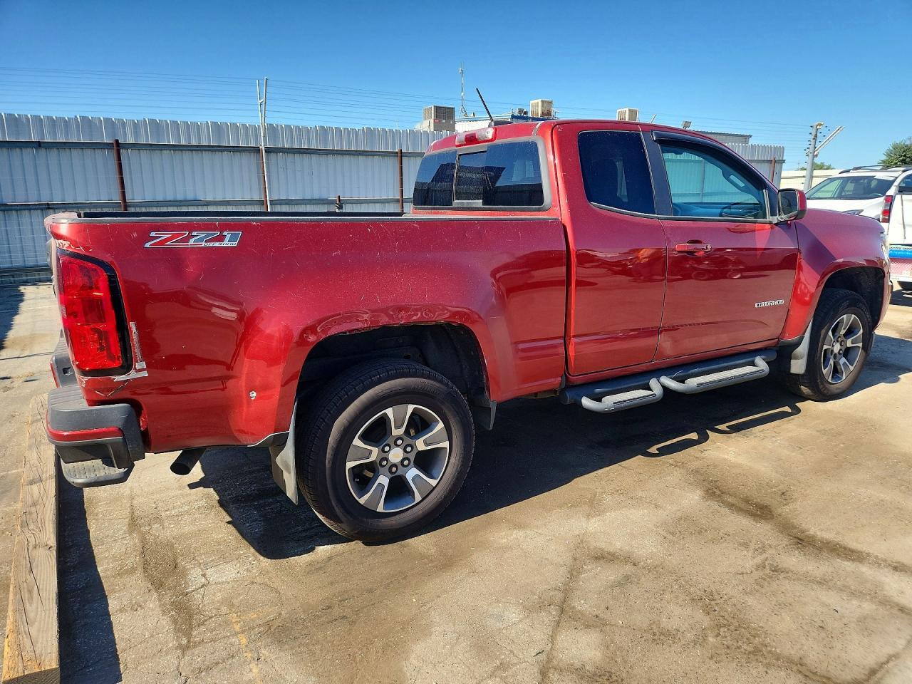 2016 Chevrolet Colorado Z71 - Фото 3