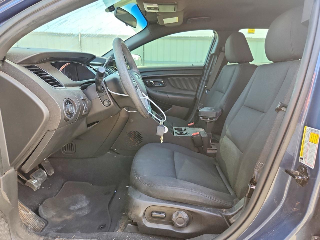 2019 Ford Taurus - Фото 7