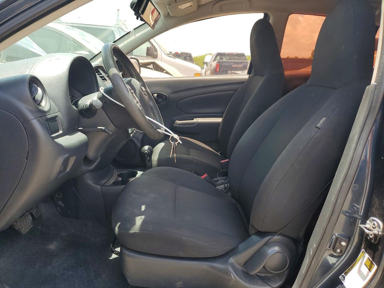 2015 Nissan Versa 1.6 S Plus - Фото 7