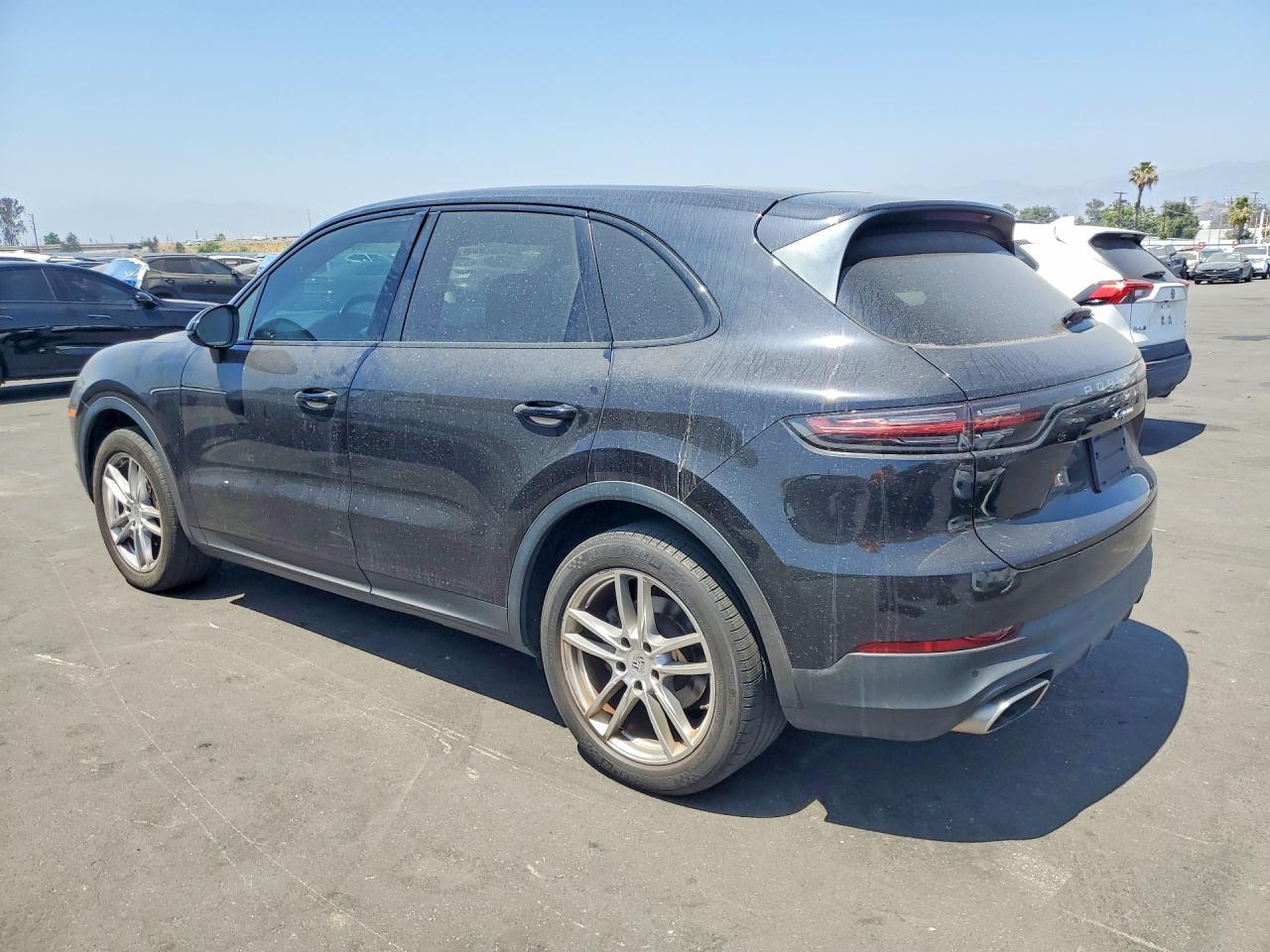 2019 Porsche Cayenne - Фото 2