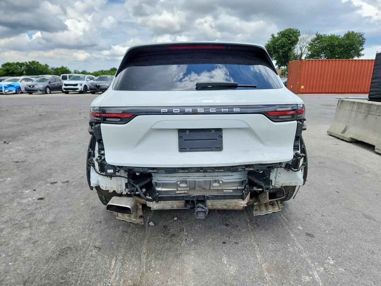 2021 Porsche Cayenne - Image 6