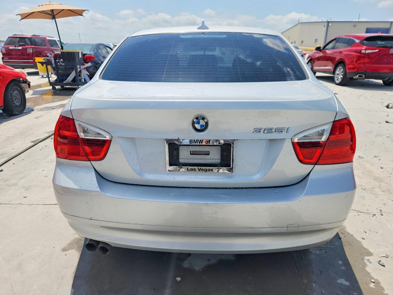 2006 BMW 325 I - Фото 6