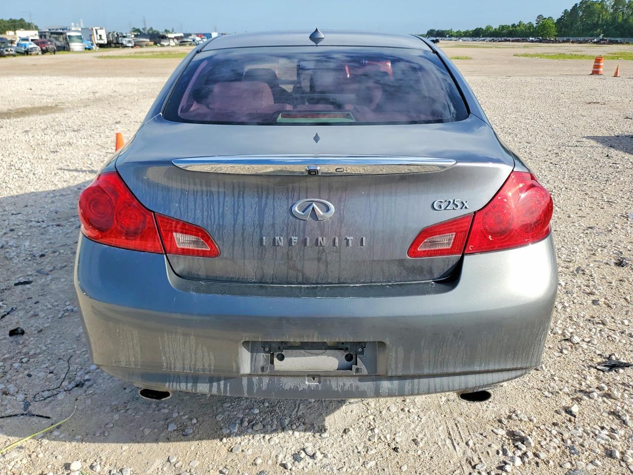 2011 Infiniti G25 Sedan X - Фото 6
