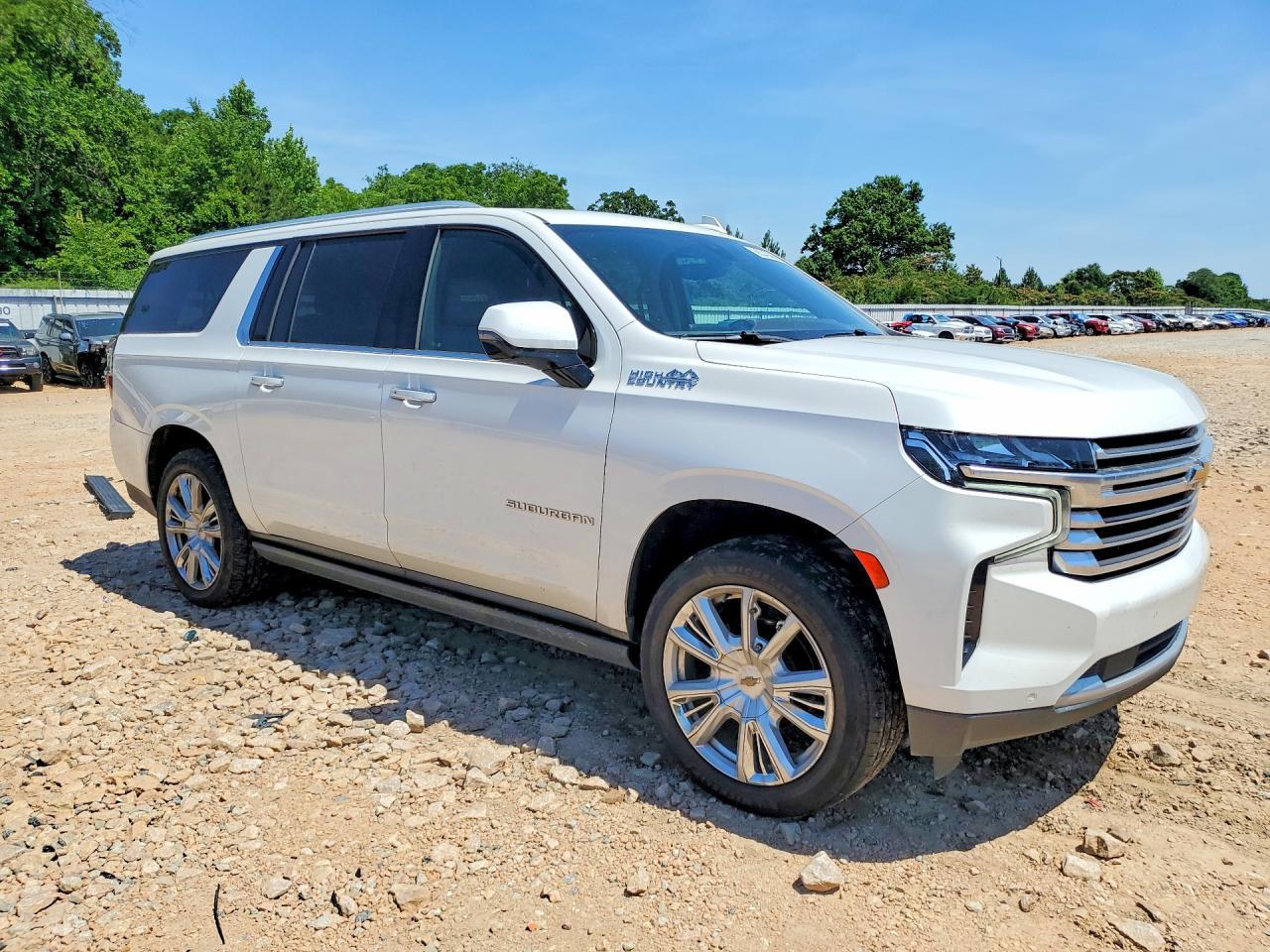 2021 Chevrolet Suburban K1500 High Country - Image 4