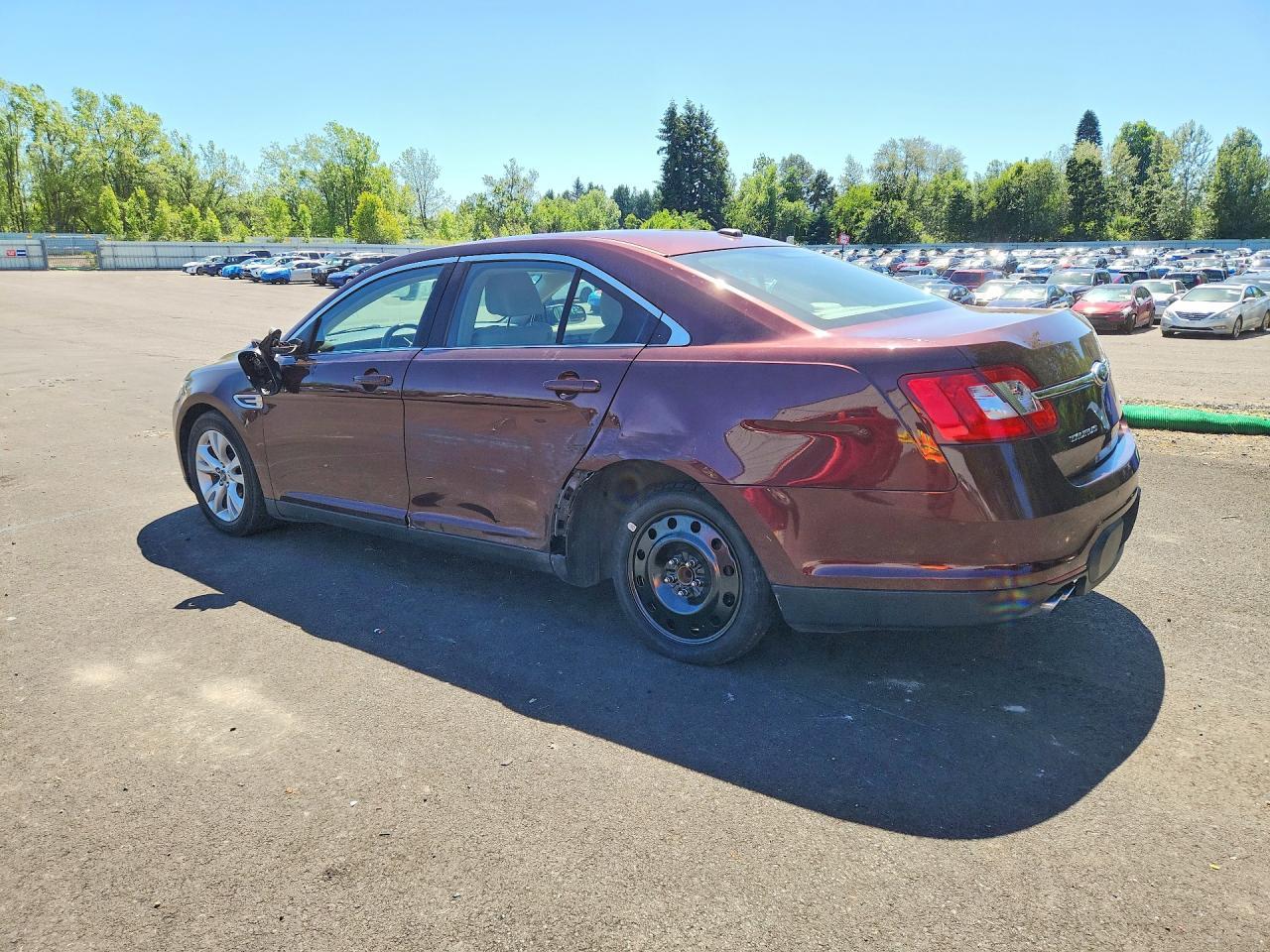 2012 Ford Taurus Sel - Фото 2