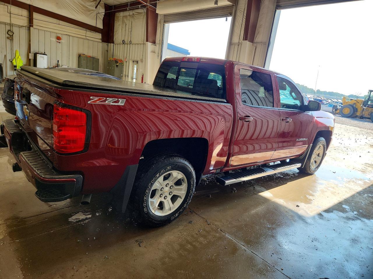 2017 Chevrolet Silverado K1500 Lt - Фото 3