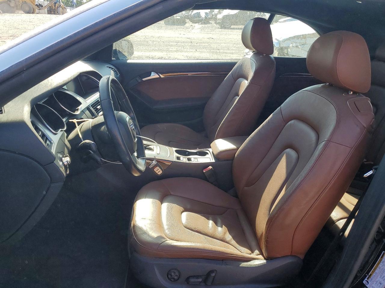 2010 Audi A5 Premium Plus - Фото 7