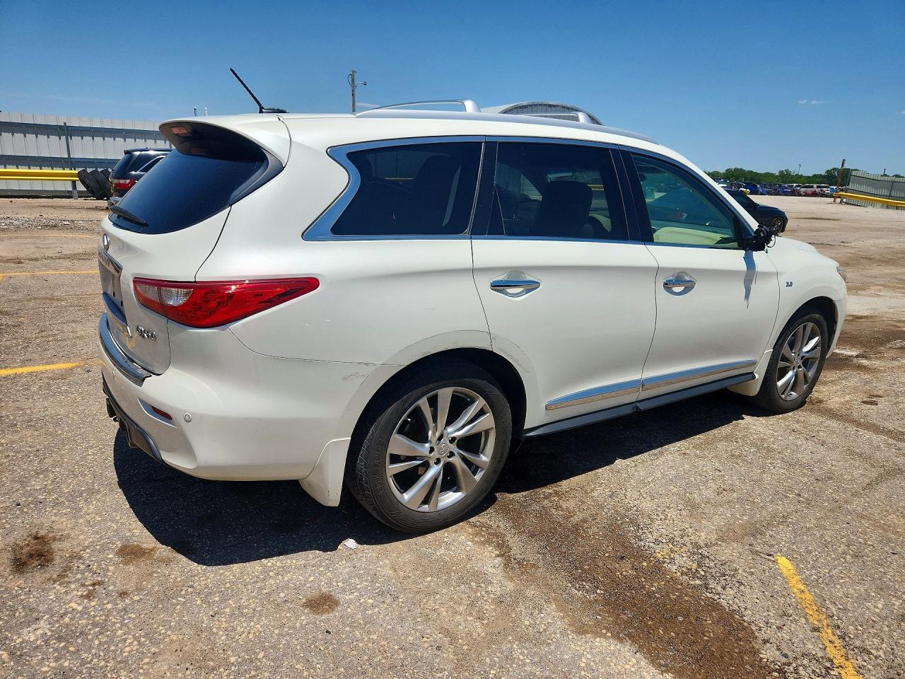 2015 Infiniti Qx60 Base - Image 3