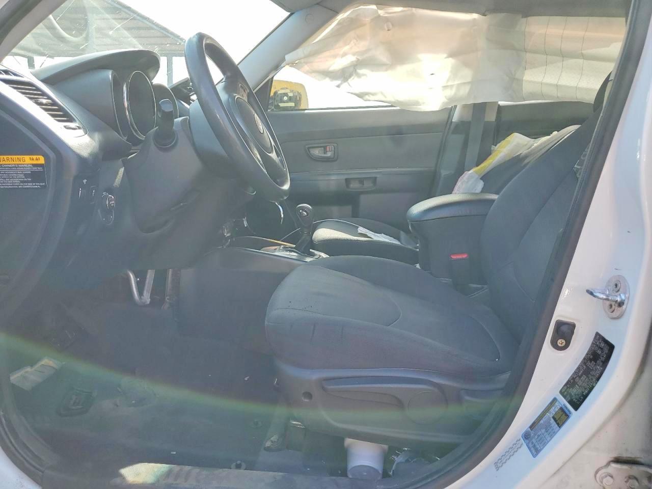 2011 Kia Soul + - Фото 7