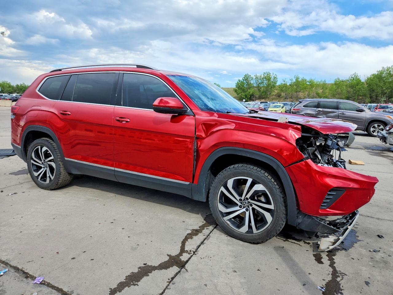 2021 Volkswagen Atlas Sel Premium - Image 4