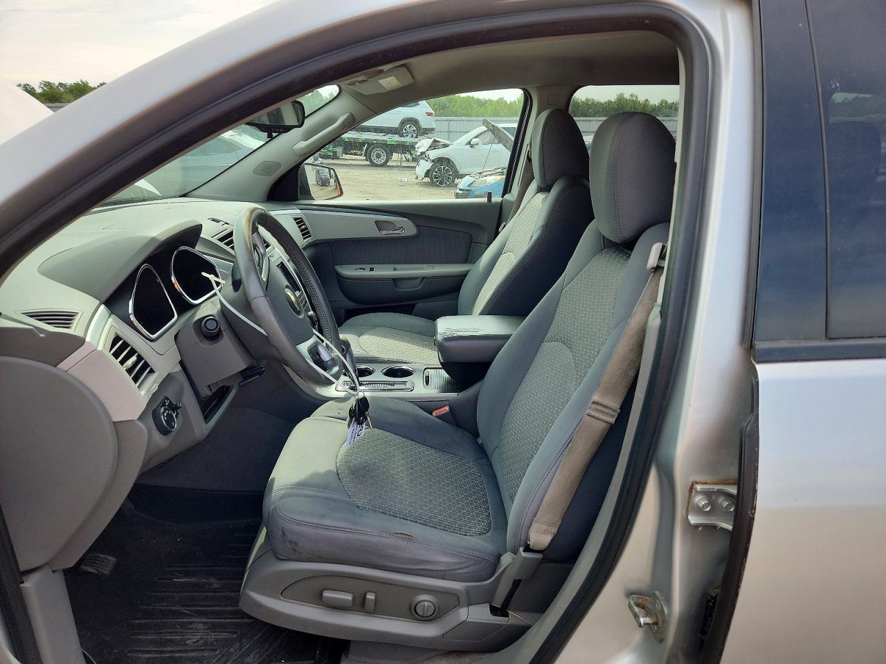 2012 Chevrolet Traverse Ls - Фото 7