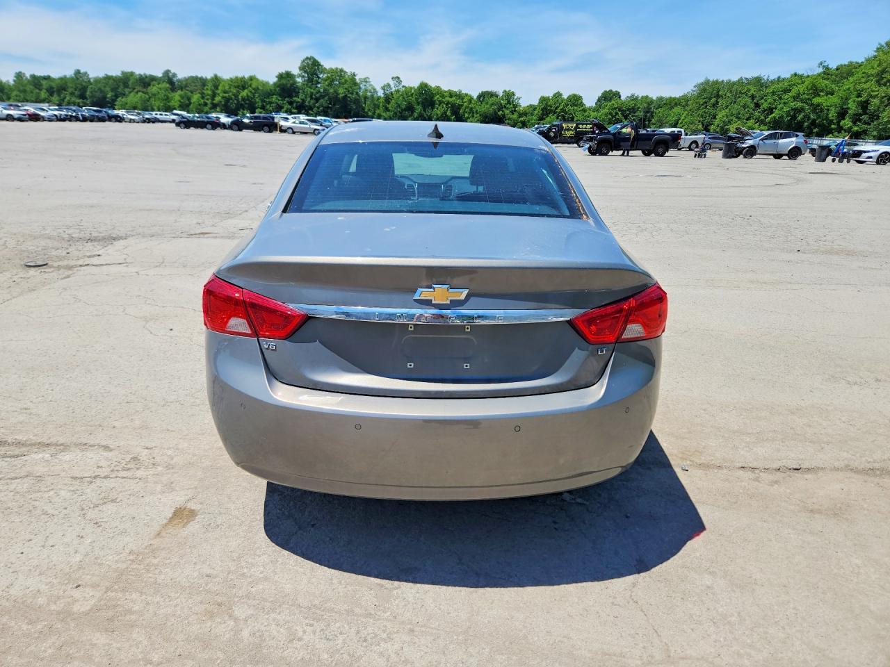 2017 Chevrolet Impala Lt - Image 6