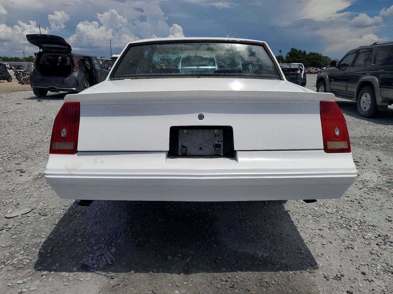 1987 Chevrolet Monte Carlo - Image 6