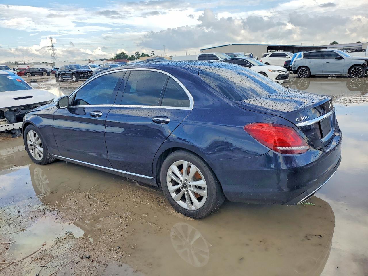 2019 Mercedes-Benz C 300 - Фото 2
