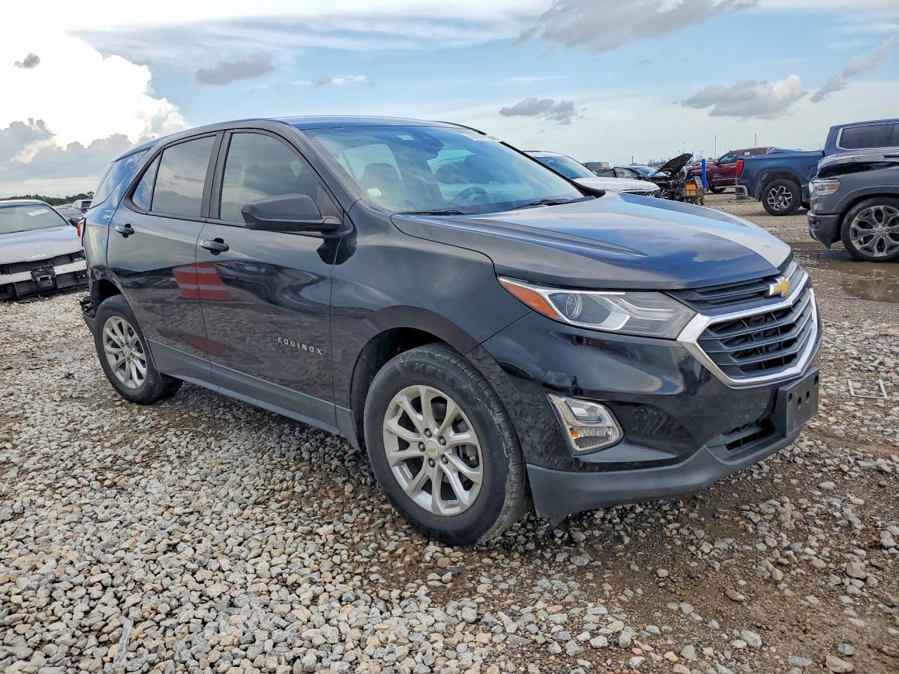 2020 Chevrolet Equinox Ls - Фото 4