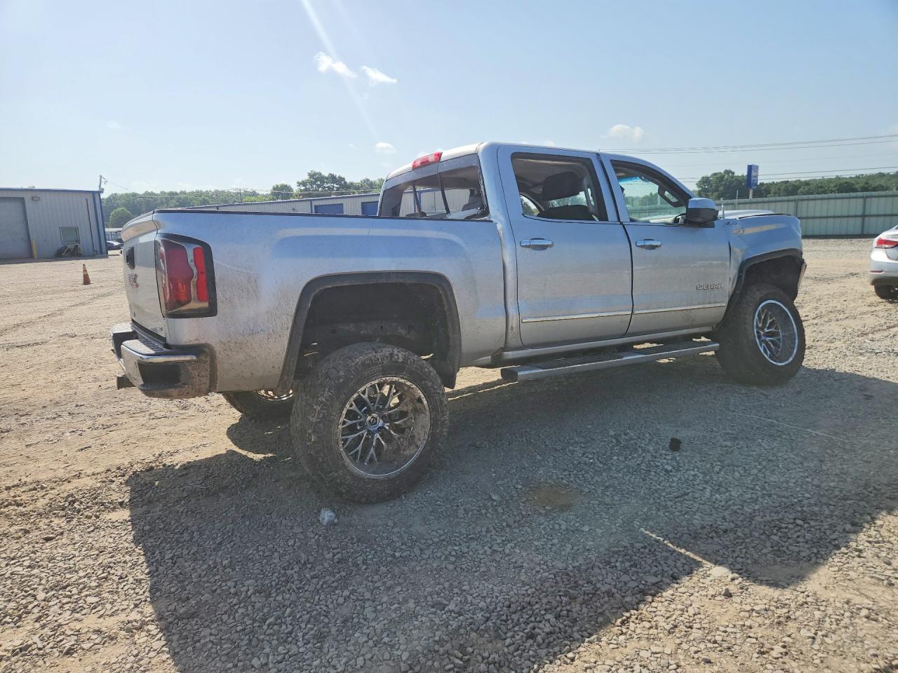 2018 GMC Sierra K1500 Slt - Фото 3