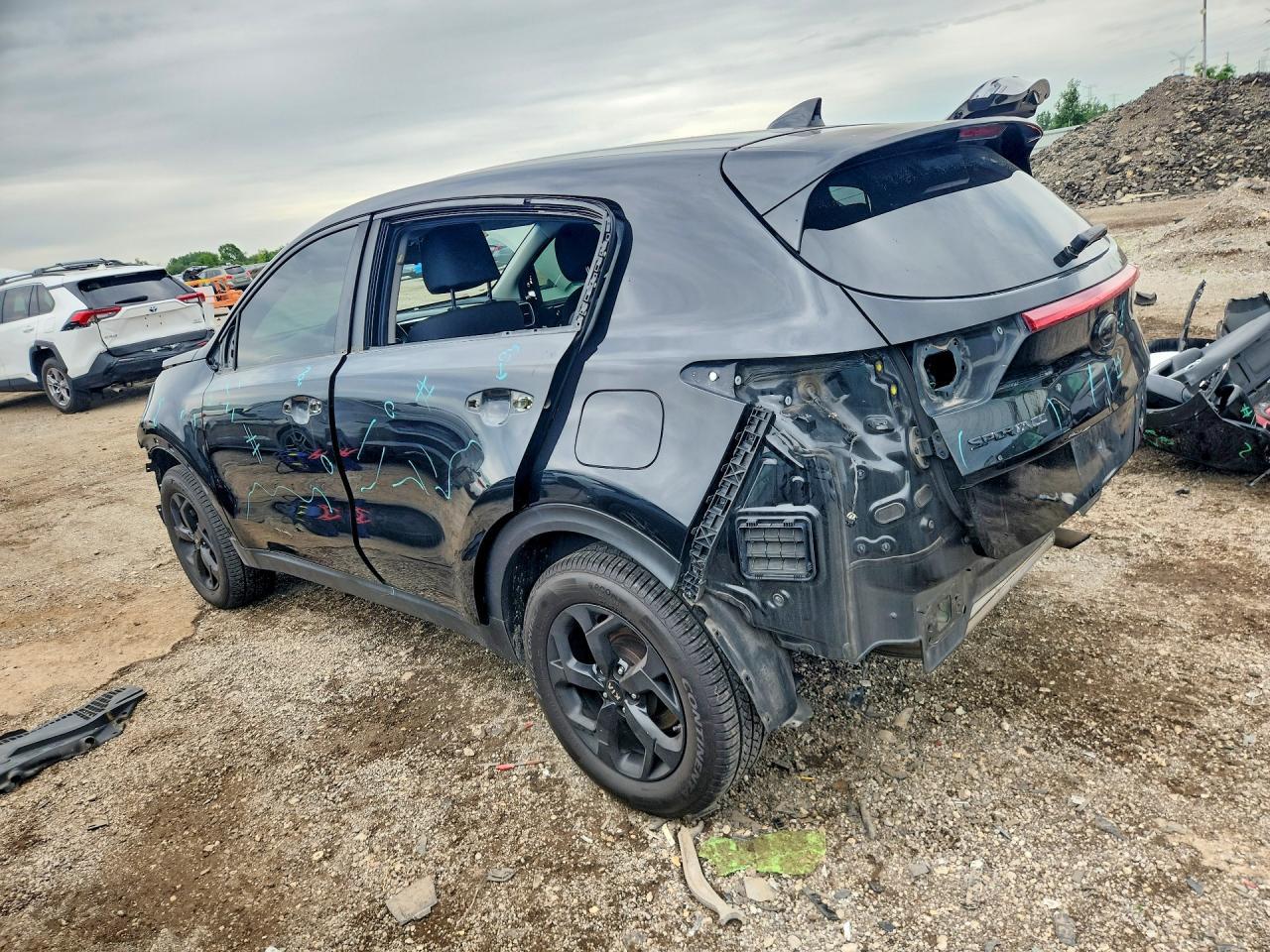 2021 Kia Sportage Lx - Фото 2