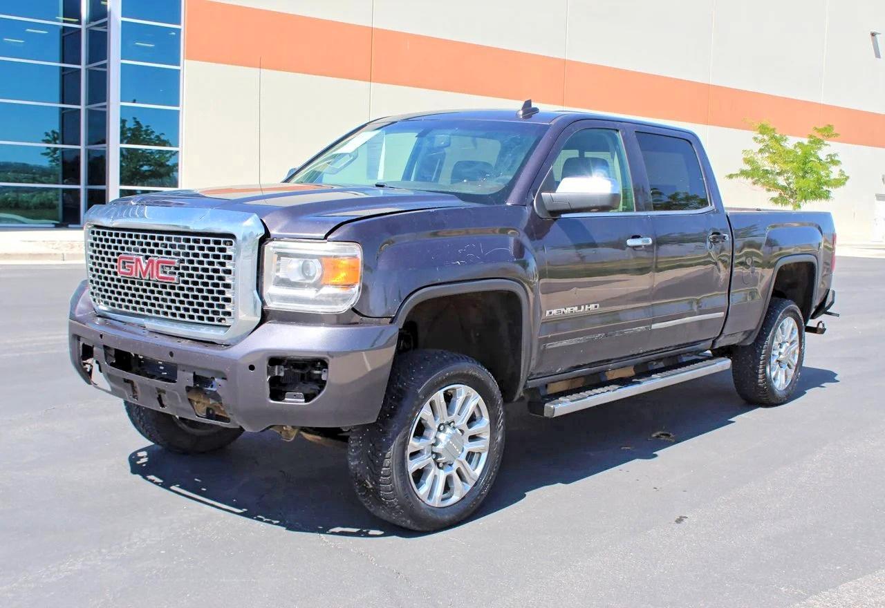 2016 GMC Sierra K2500 Denali - Фото 2