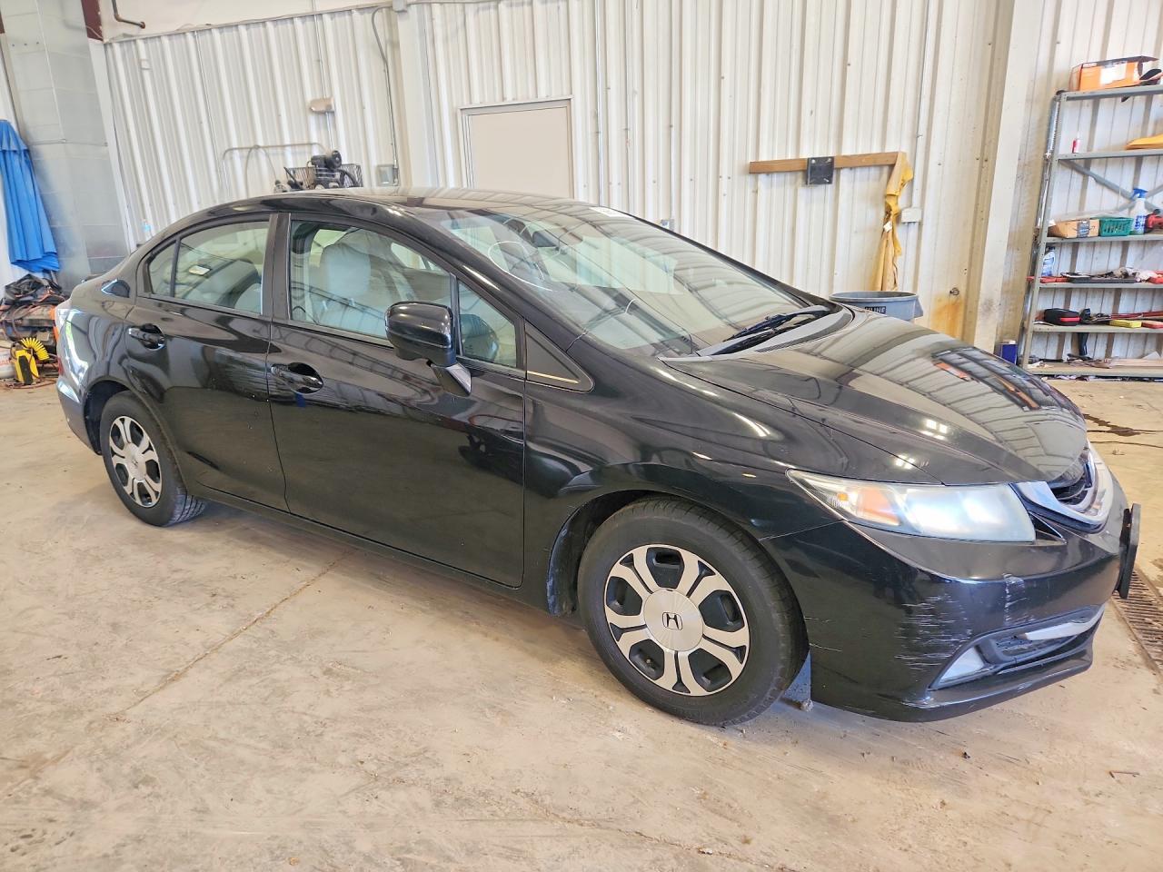 2015 Honda Civic Hybrid L - Image 4