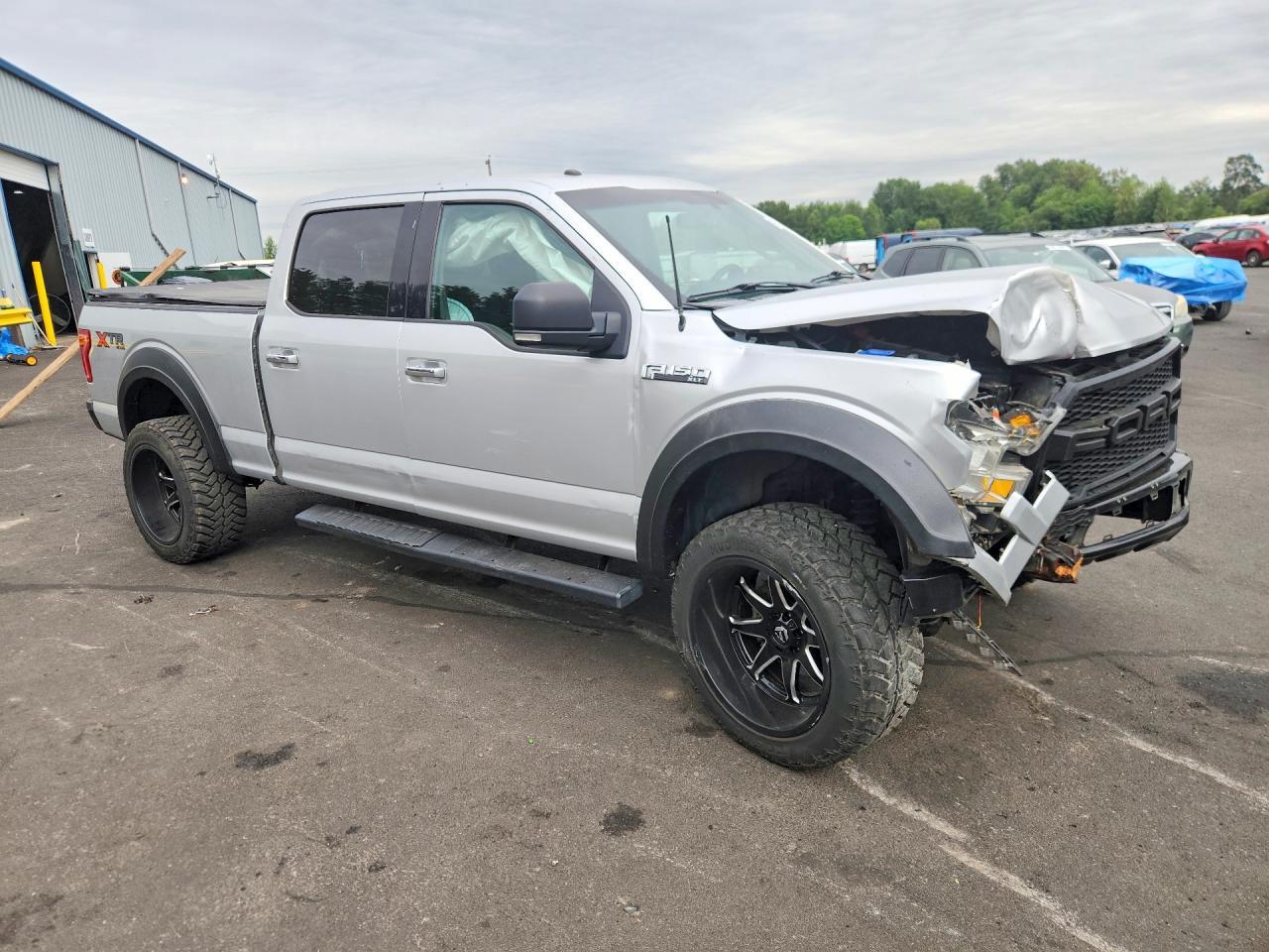 2016 Ford F150 Supercrew - Фото 4