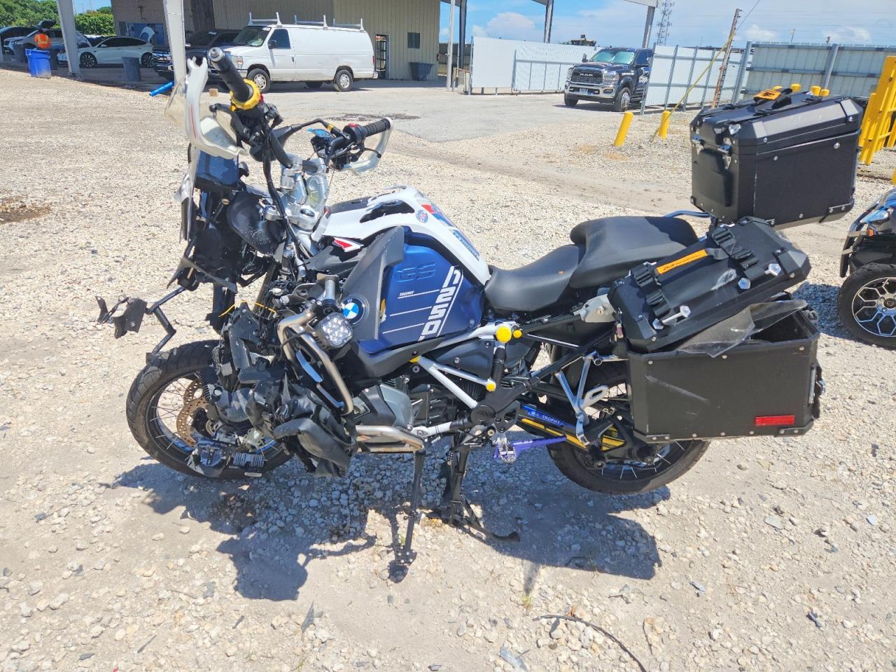 2023 BMW R 1250 Gs Adventure - Фото 3