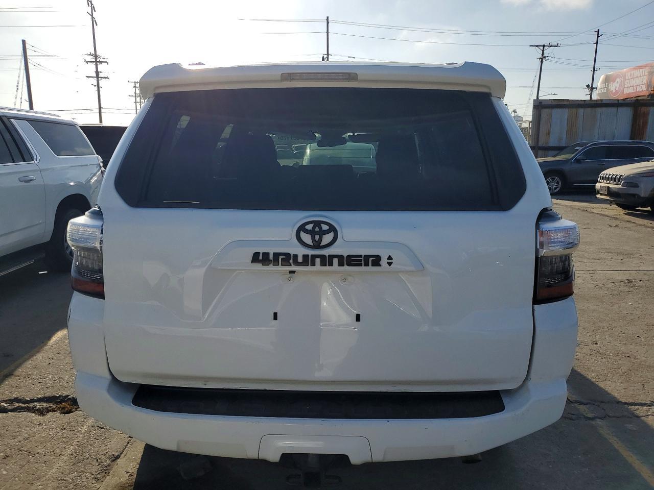 2023 Toyota 4Runner Sr5 - Фото 6