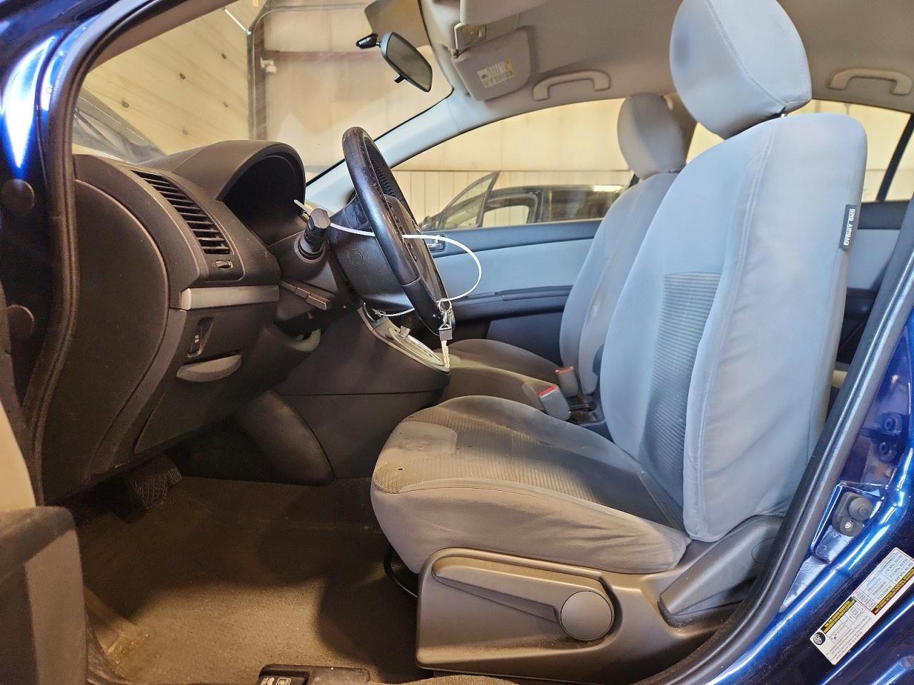 2010 Nissan Sentra 2.0 - Фото 7