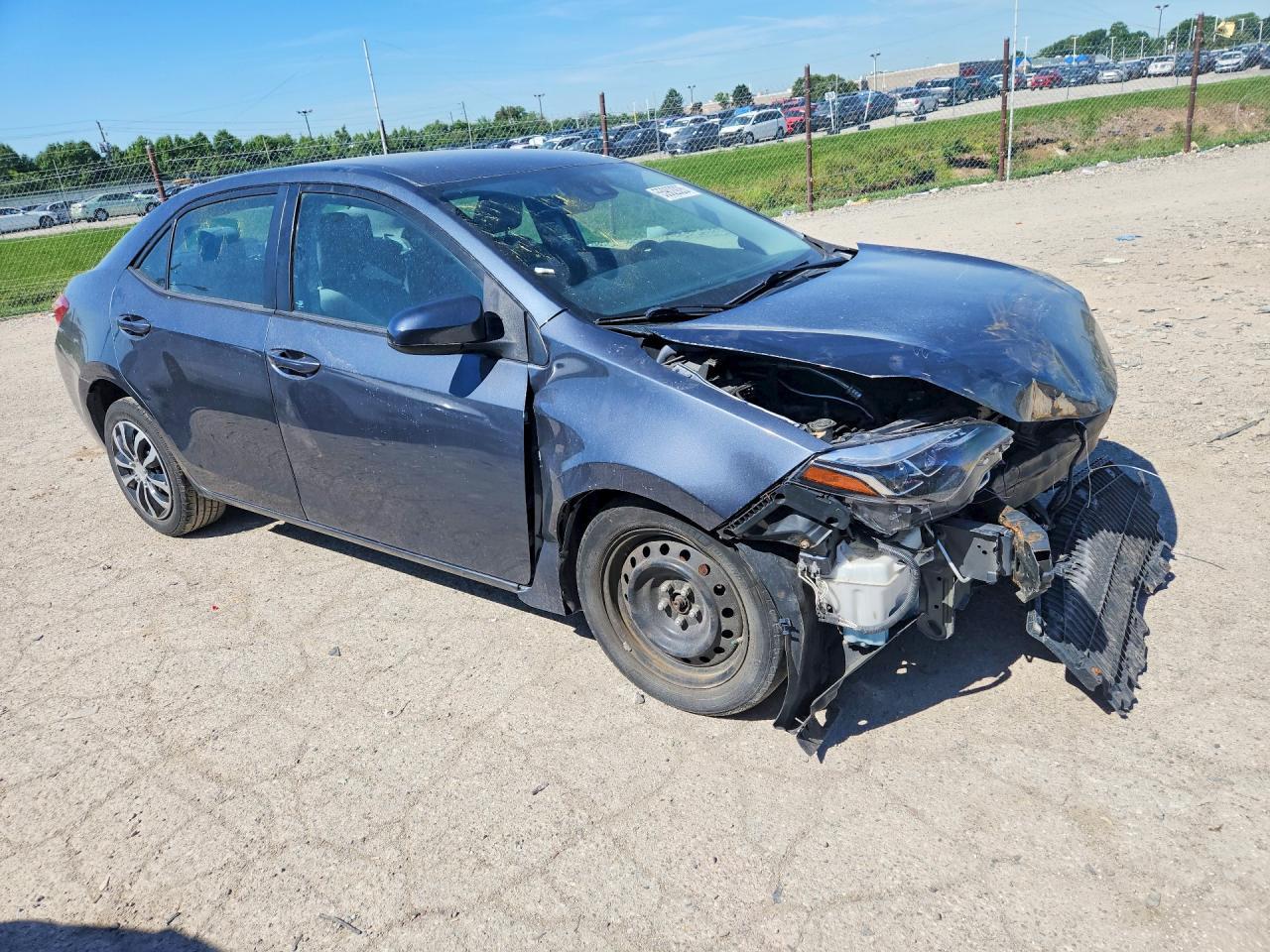 2017 Toyota Corolla Le - Фото 4