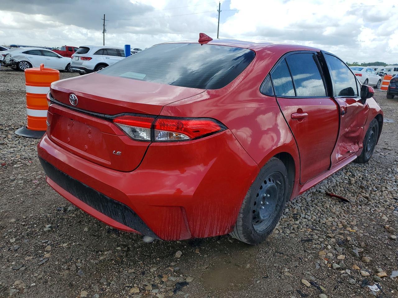 2020 Toyota Corolla Le - Image 3