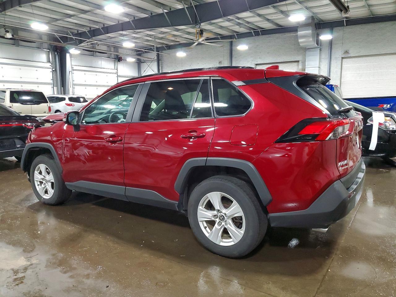 2021 Toyota Rav4 Xle - Фото 2