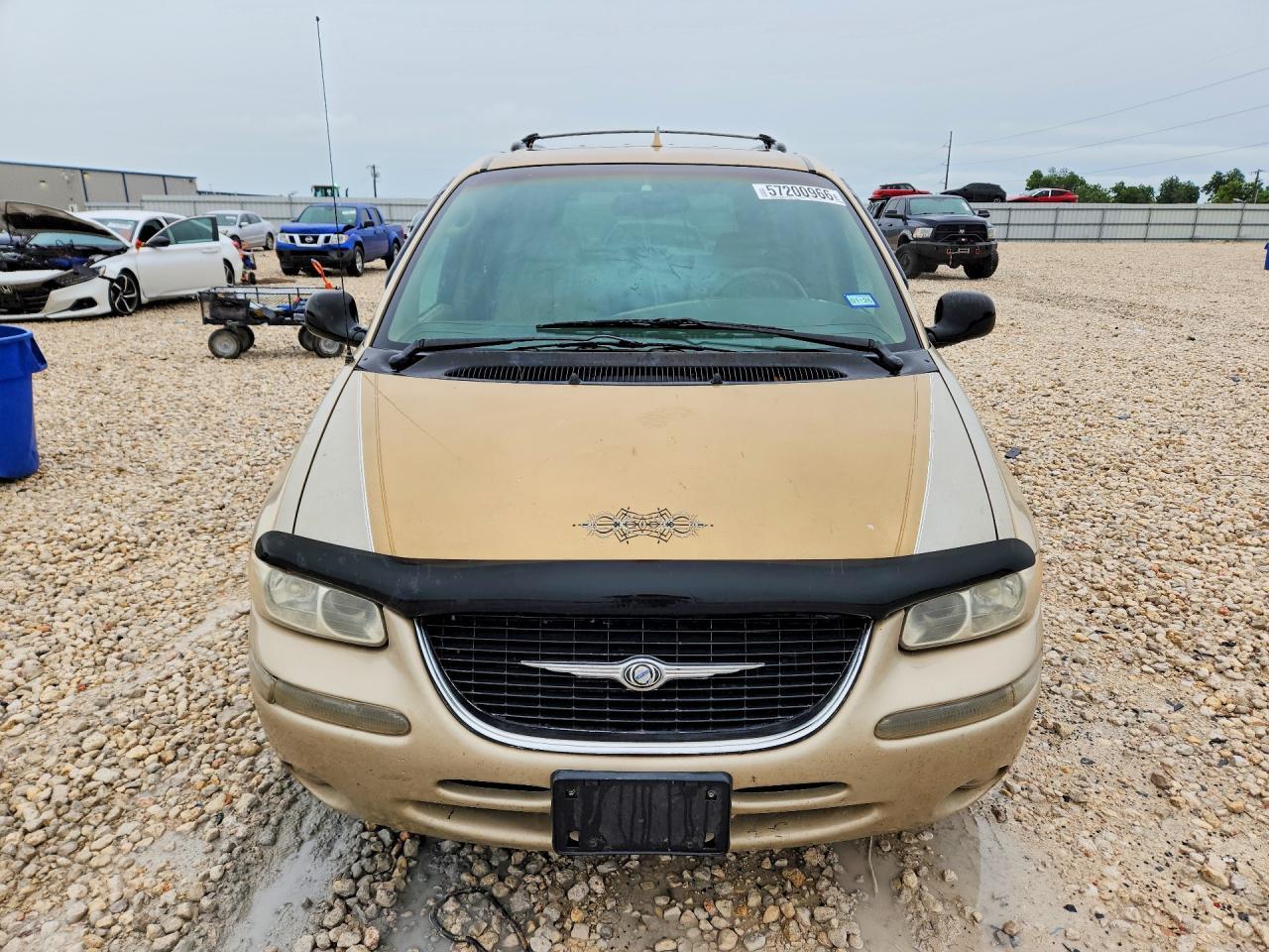 1998 Chrysler Town And Country - Фото 5