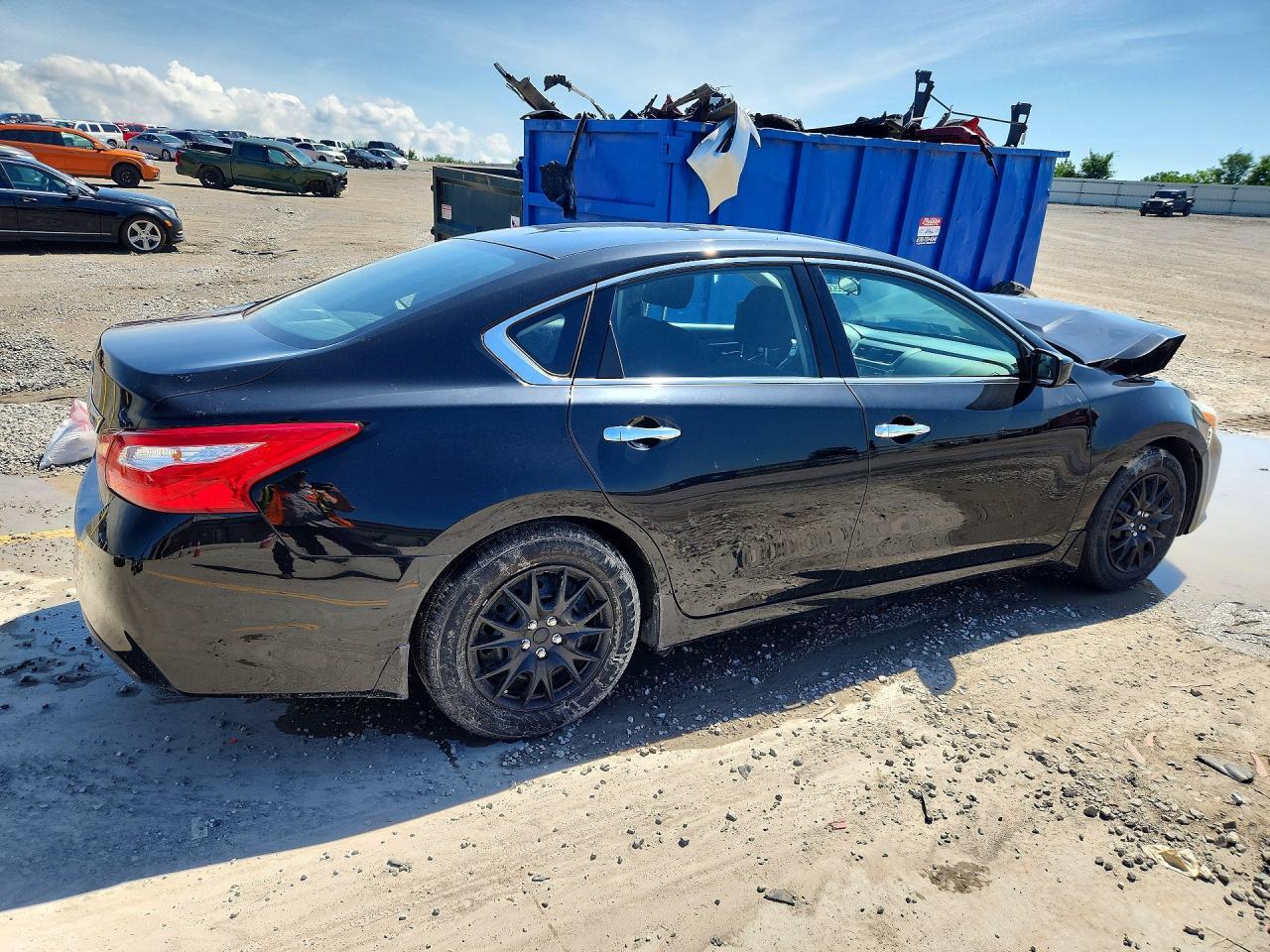 2017 Nissan Altima 2.5 S - Фото 3