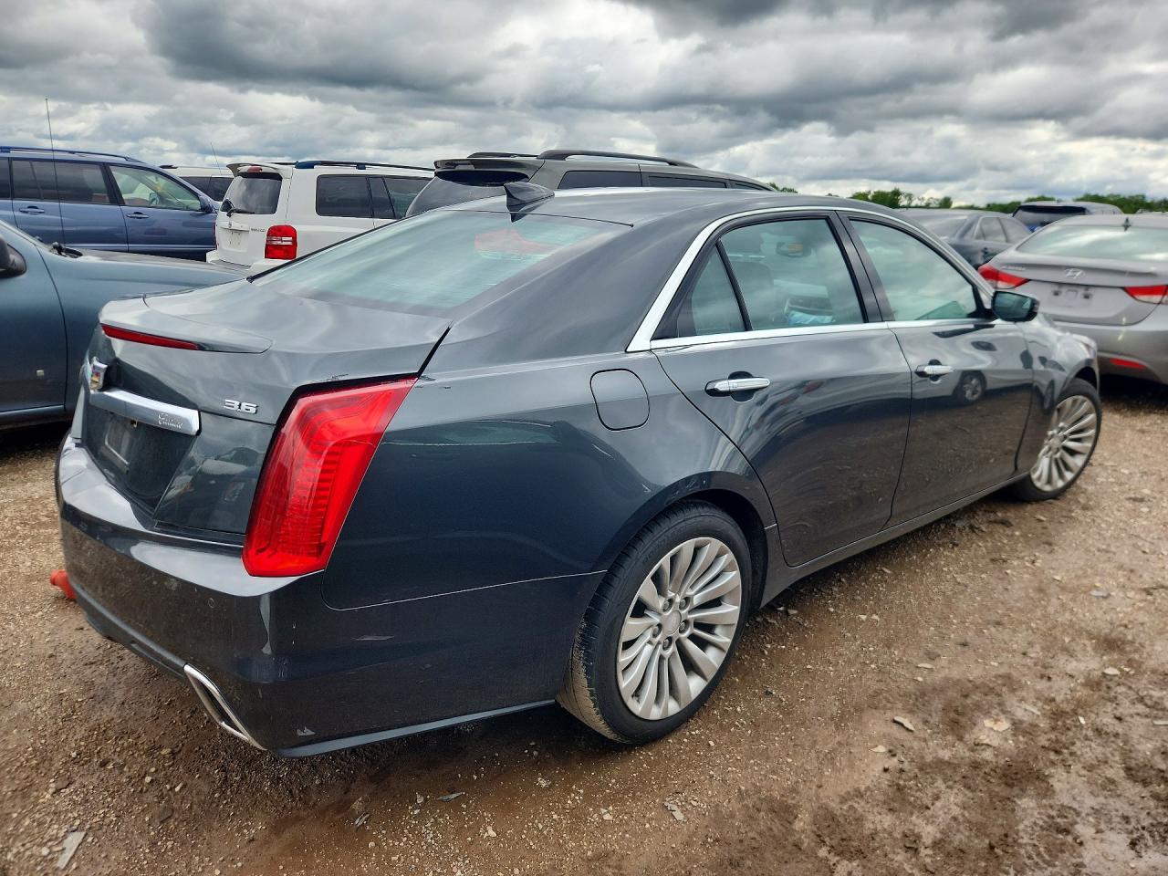 2017 Cadillac Cts Premium Luxury - Image 3