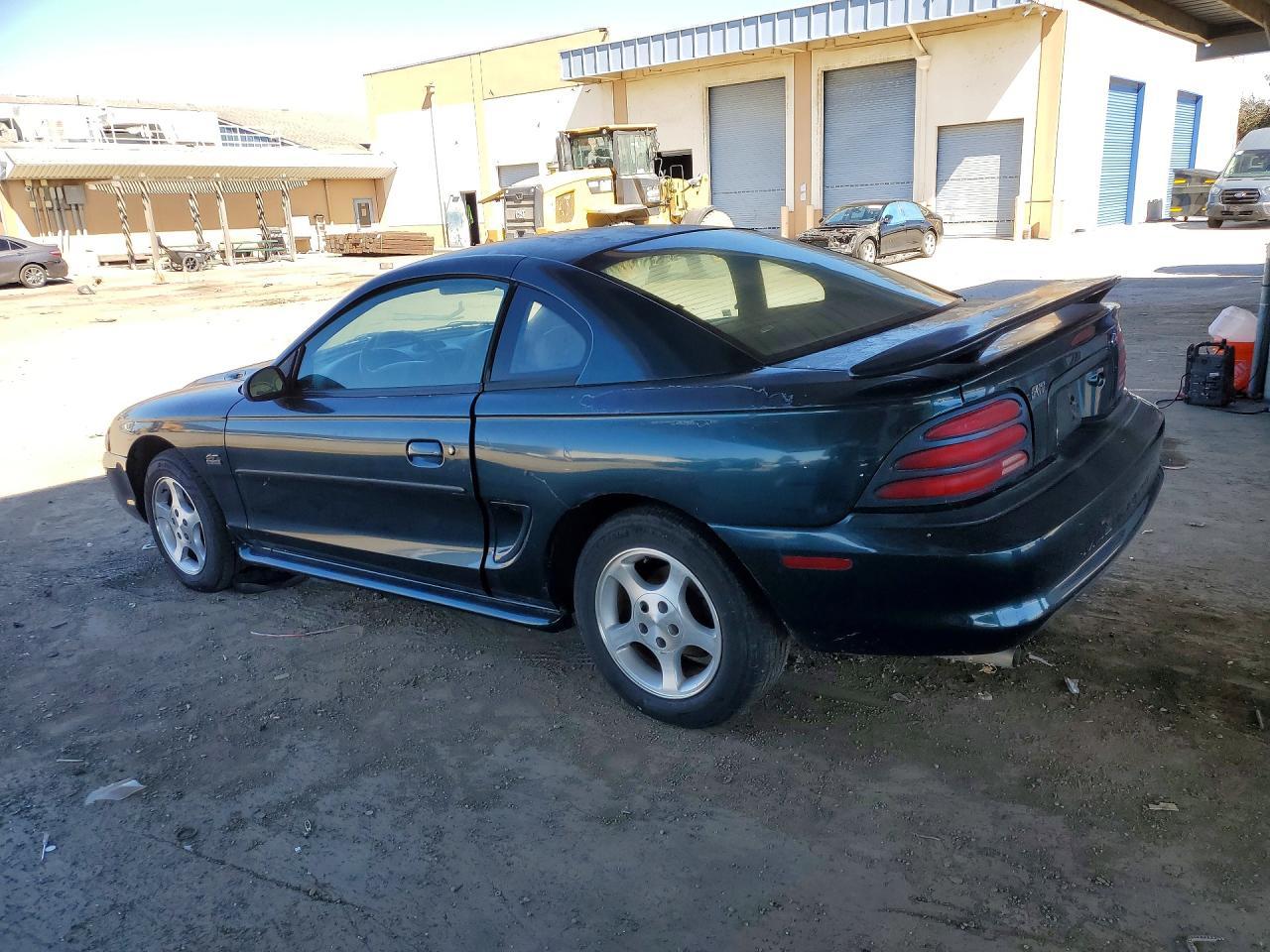 1995 Ford Mustang Gt - Фото 2