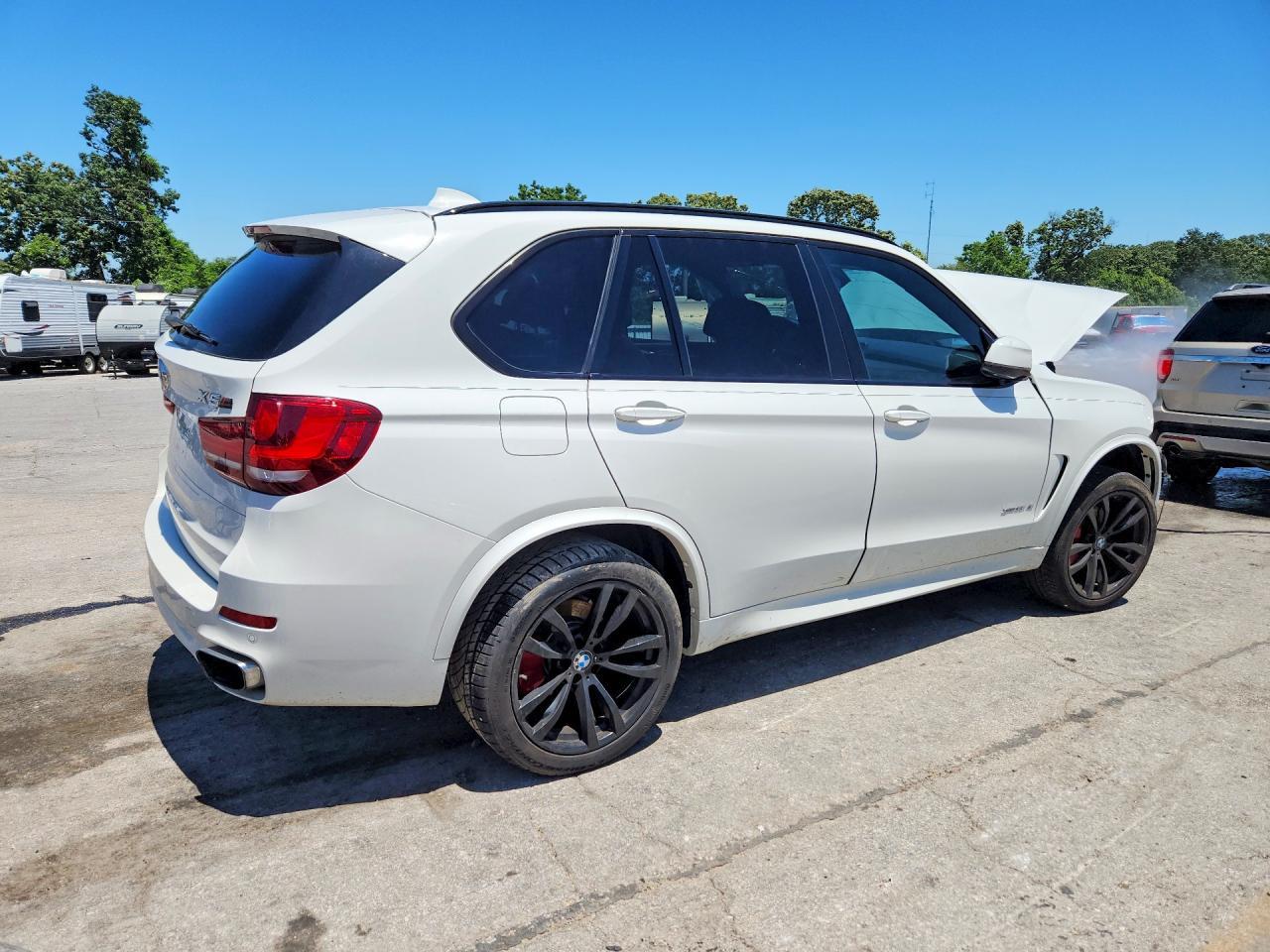 2015 BMW X5 xDrive35I - Фото 3