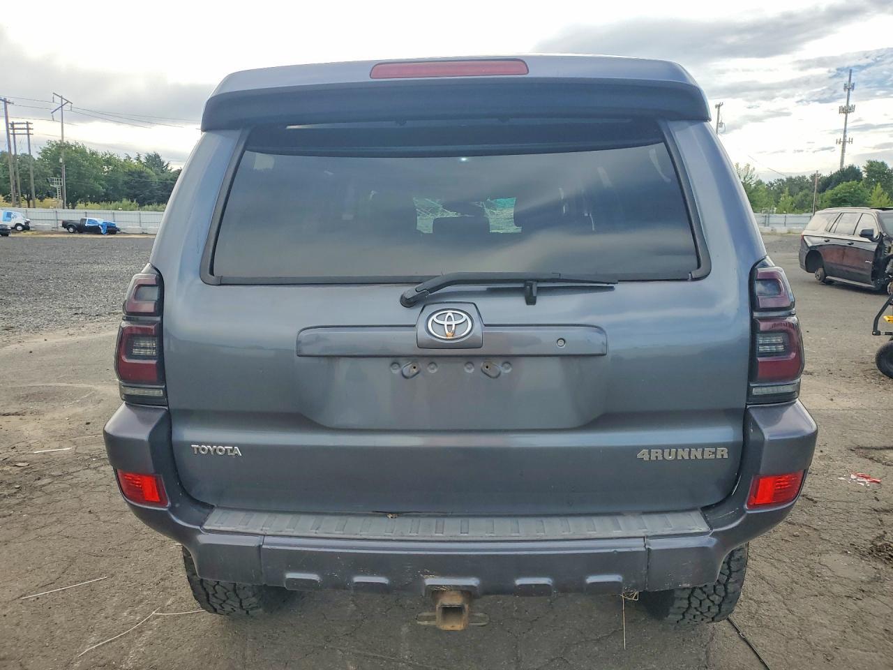 2005 Toyota 4Runner Sr5 - Фото 6