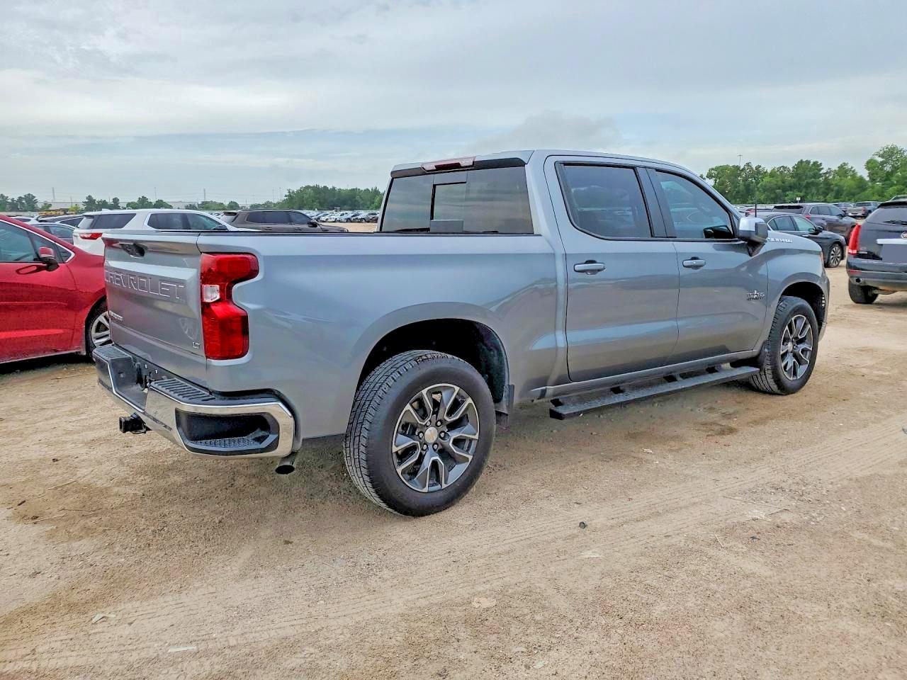 2024 Chevrolet Silverado C1500 Lt - Image 4
