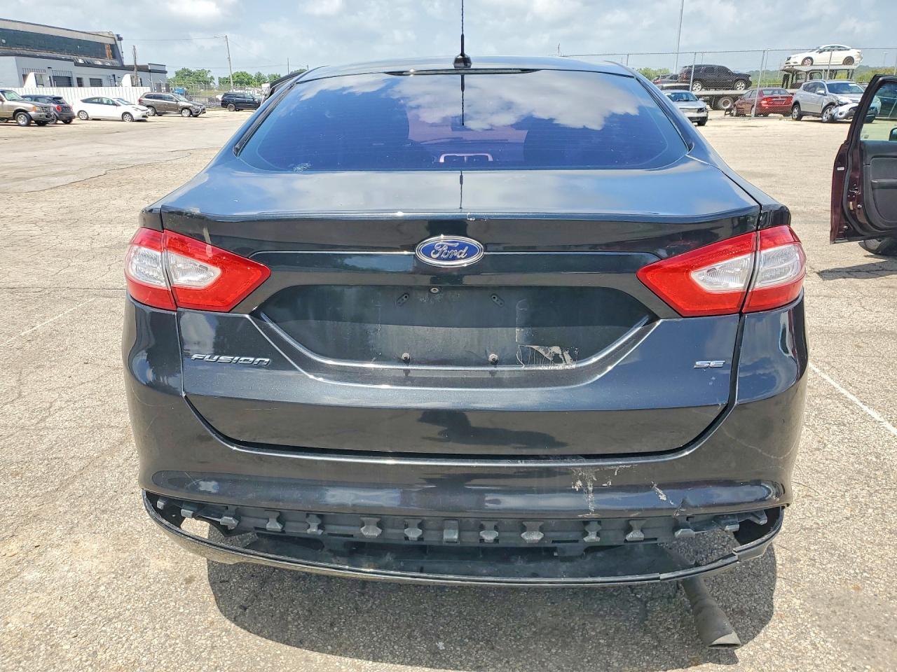 2015 Ford Fusion Se - Image 6