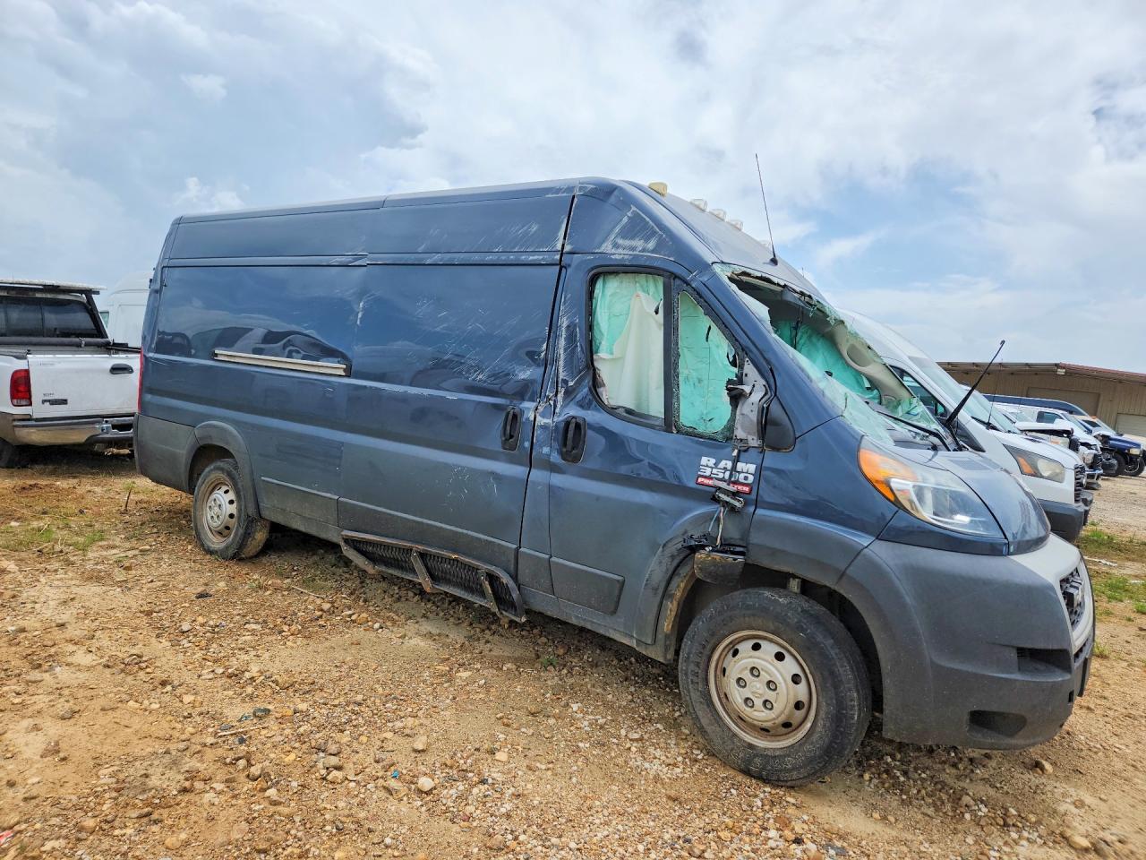 2021 Ram Promaster 3500 Delivery Van - Image 4