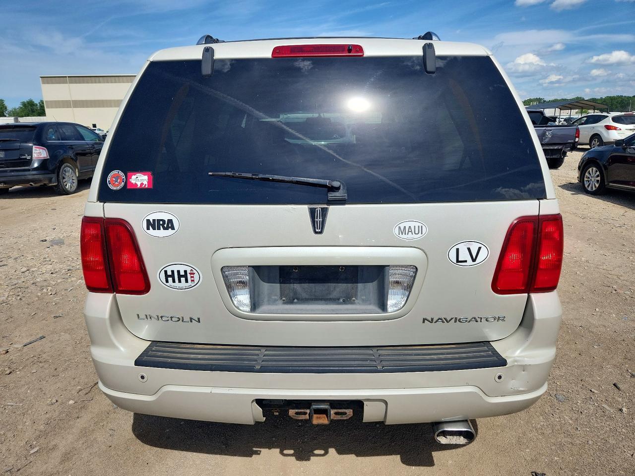 2005 Lincoln Navigator - Фото 6