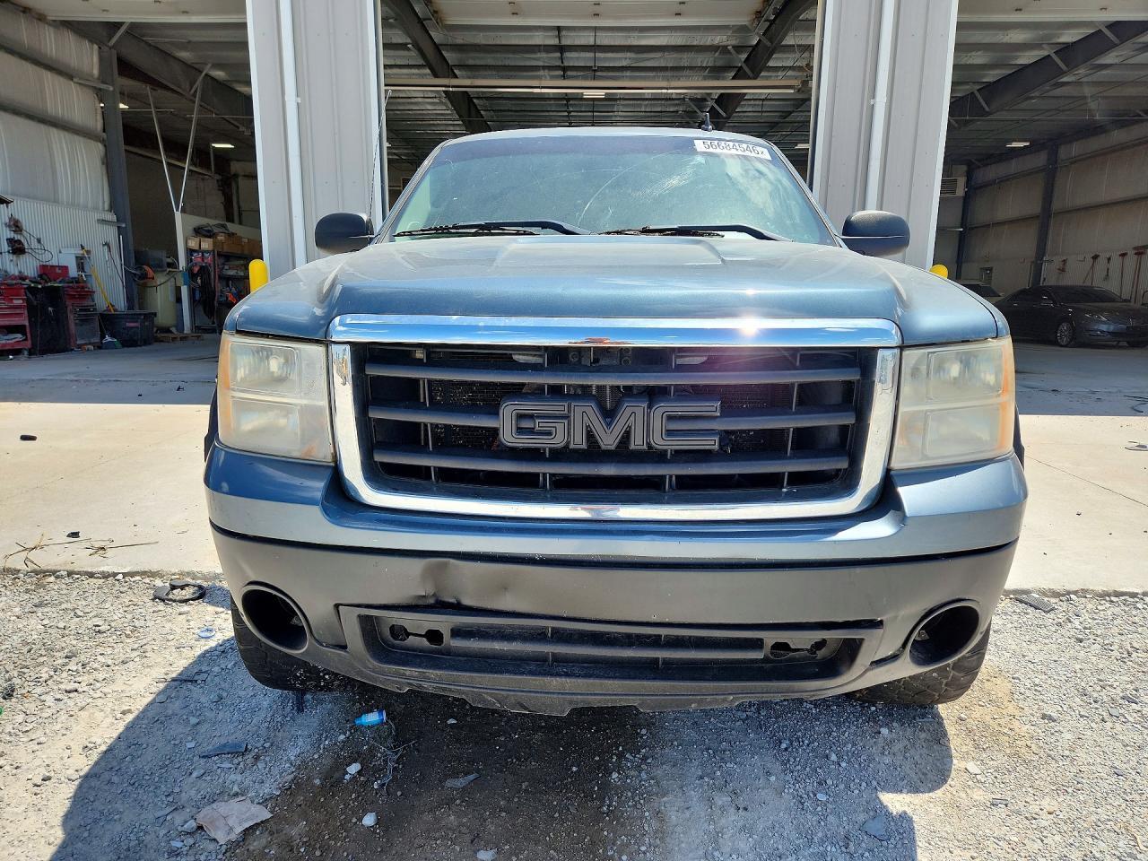 2008 GMC Sierra K1500 - Image 5