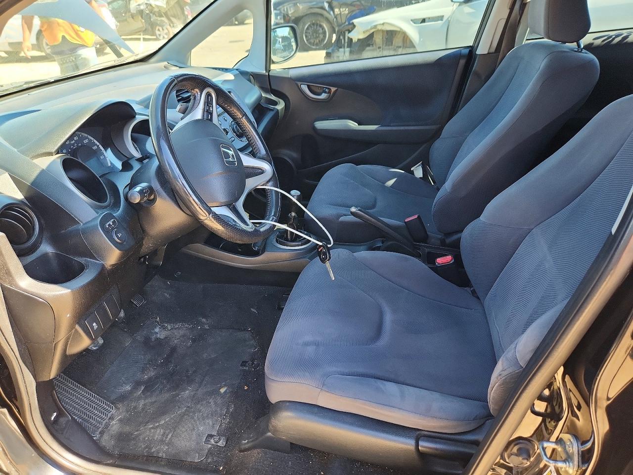 2011 Honda Fit - Image 7