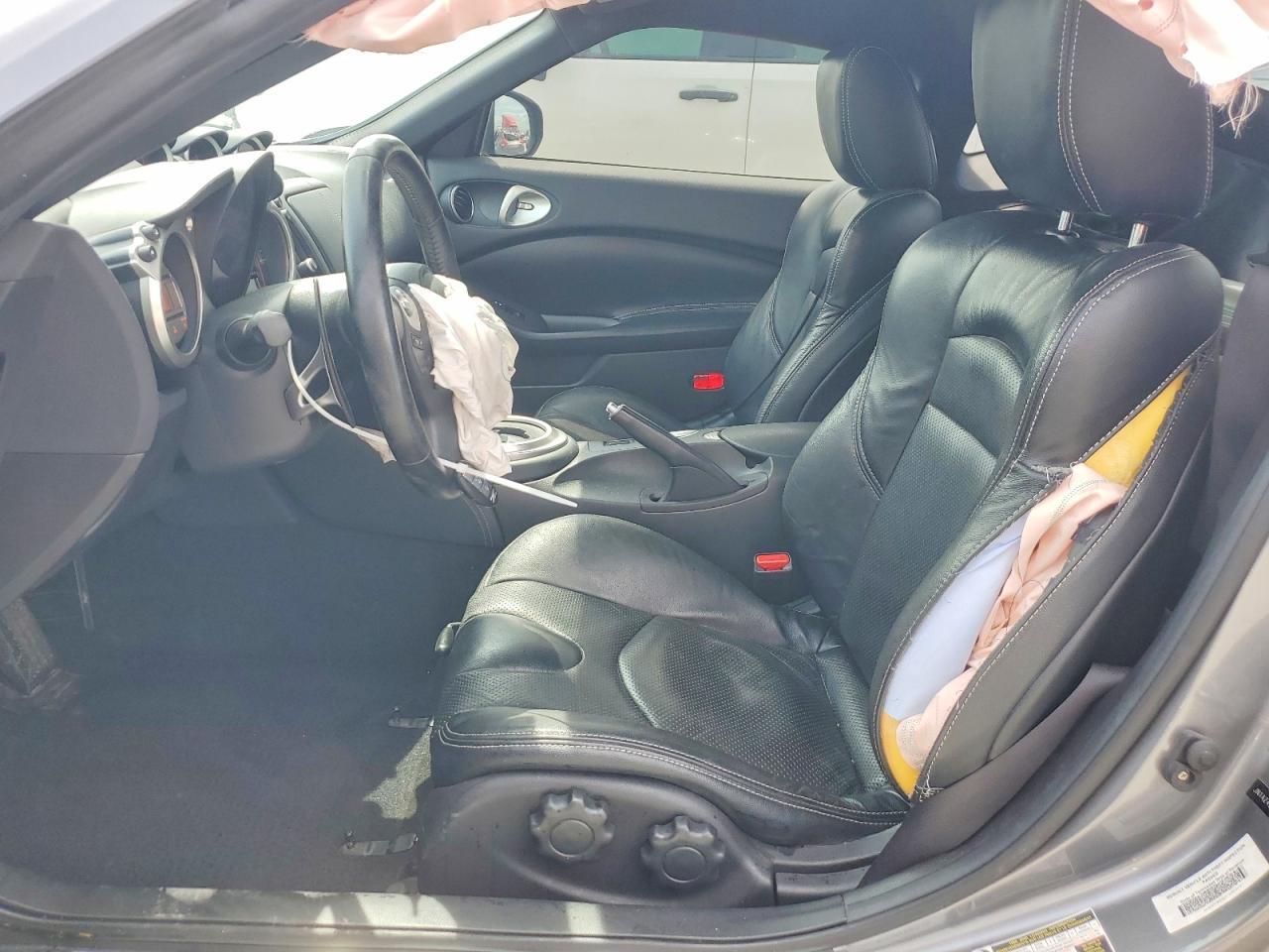 2011 Nissan 370Z Base - Фото 7