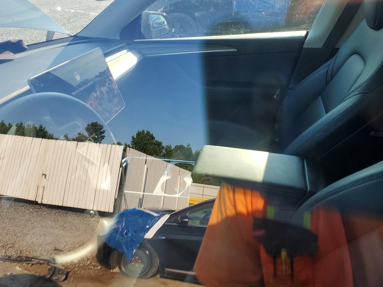 2023 Tesla Model Y - Image 7