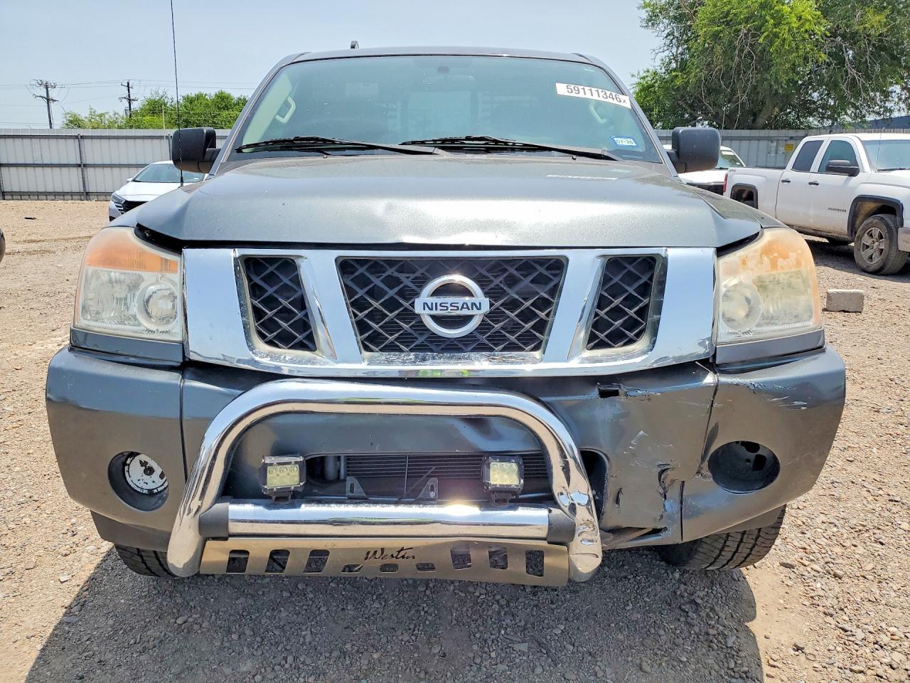 2013 Nissan Titan - Фото 5