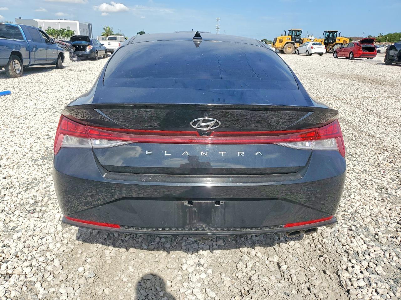 2023 Hyundai Elantra N Line - Image 6