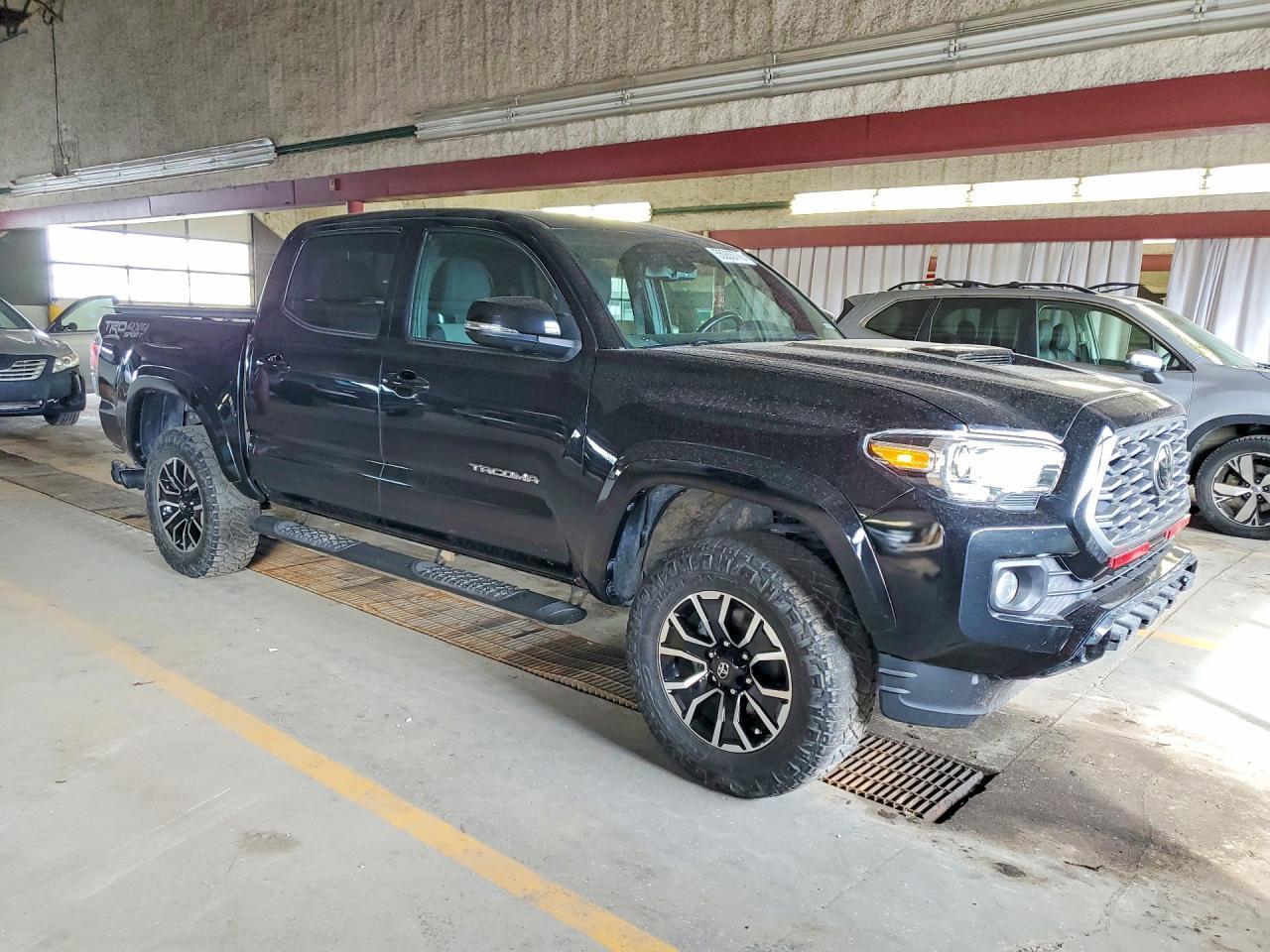 2023 Toyota Tacoma Trd Sport - Image 4