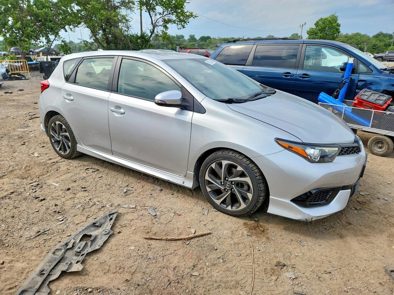 2017 Toyota Corolla Im Base - Image 4